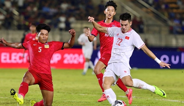Tin tức bóng đá Việt Nam điểm 15/3: Hai Long và Tien Linh được khôi phục; Cựu ngôi sao La Liga chuẩn bị "chiến đấu" Việt Nam