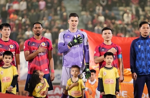 Tin tức bóng đá Việt Nam điểm 16/12: Nguyễn Filip nói sau sai lầm; Trọng tài giảm v League?