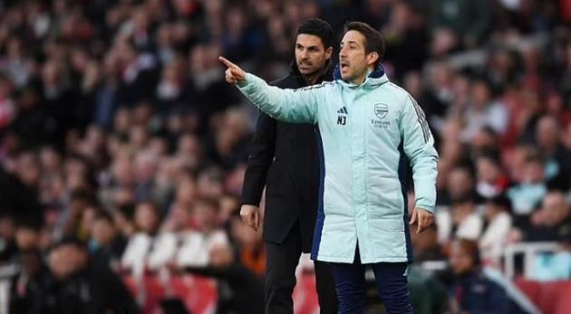 Tình huống cố định đang làm hại Arsenal?