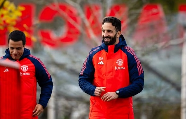 Toby Collyer tỏa sáng: Amorim hé lộ bất ngờ trước trận đấu với Southampton