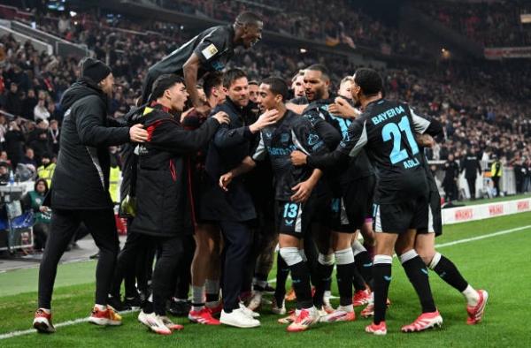 Tóm tắt vòng thứ 26 của trận đấu Bundesliga: Schick cứu Leverkusen một lần nữa; một cuộc chiến dưới áp lực lớn