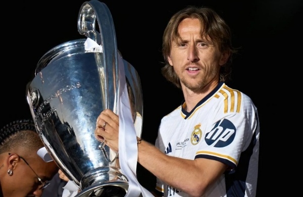 Top 5 cầu thủ giành nhiều danh hiệu nhất lịch sử Real Madrid: Modric dẫn đầu