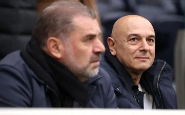 Tottenham và Daniel Levy lâm vào khủng hoảng sâu rộng