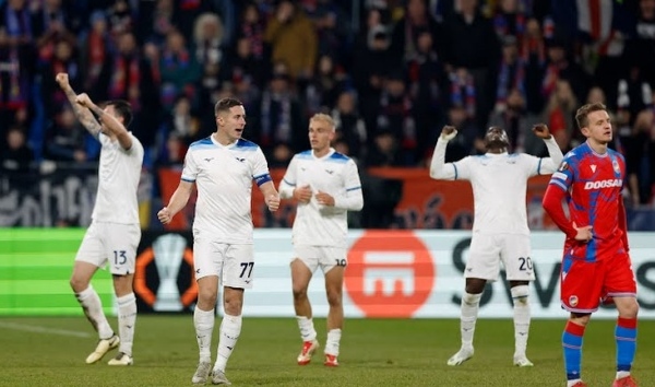 Trận đấu Europa League điên rồ nhất của mùa giải