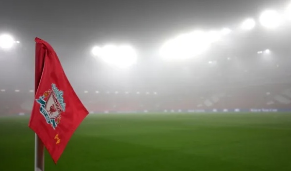 Trận Liverpool vs Manchester United nguy cơ bị hoãn