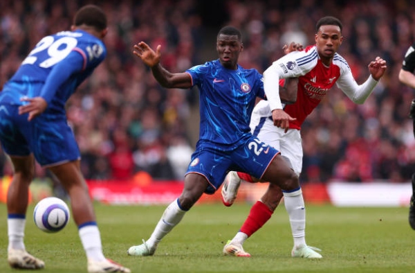 Tranh cãi về Caidingo thất bại của Arsenal