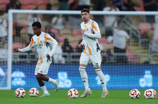 Trụ cột Real Madrid vắng mặt trên sân tập, khả năng nghỉ thi đấu