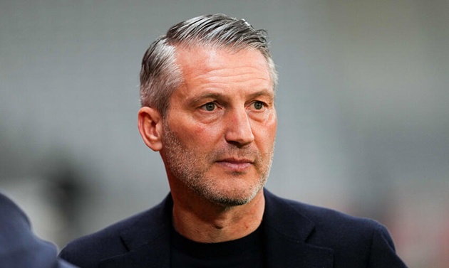 "Trọng tài chỉ nói tiếng Đức với các cầu thủ Dortmund"
