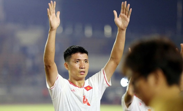 Trung vệ Bùi Tiến Dũng: 'Không thể chủ quan trước Indonesia'