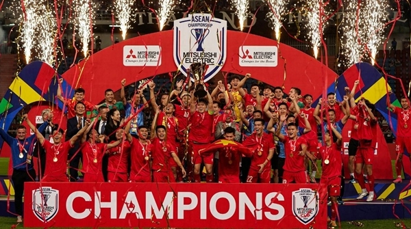 Từ “Troussier out” đến ngôi vương Đông Nam Á: Đội tuyển Việt Nam vượt ngàn chông gai