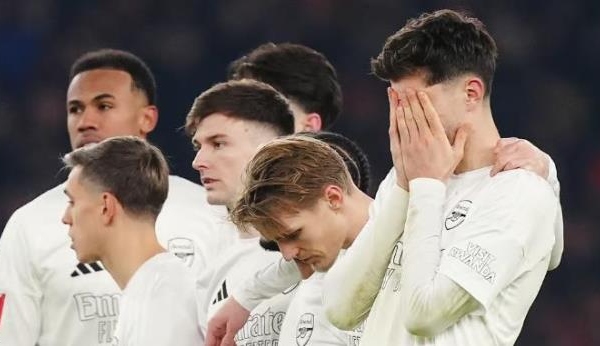 Tuần lễ đau thương chỉ ra điều Arsenal nên làm