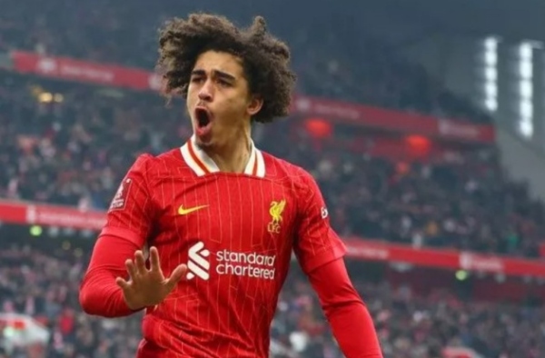 Tương lai khó đoán của tiền đạo Liverpool