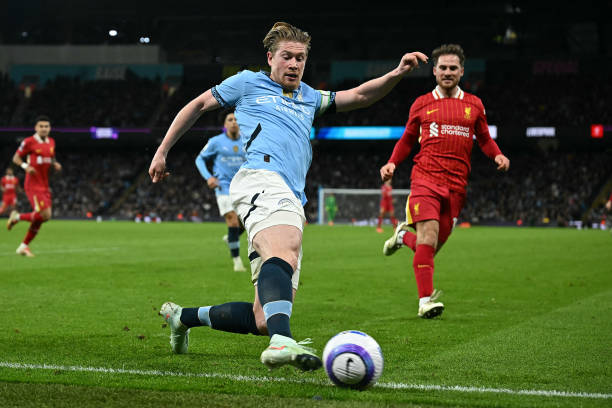 Tương lai nào là tương lai của De Bruyne sau bài phát biểu của Guardiola?