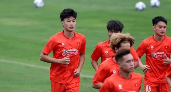 U22 Việt Nam xác nhận "ban cán sự" mới