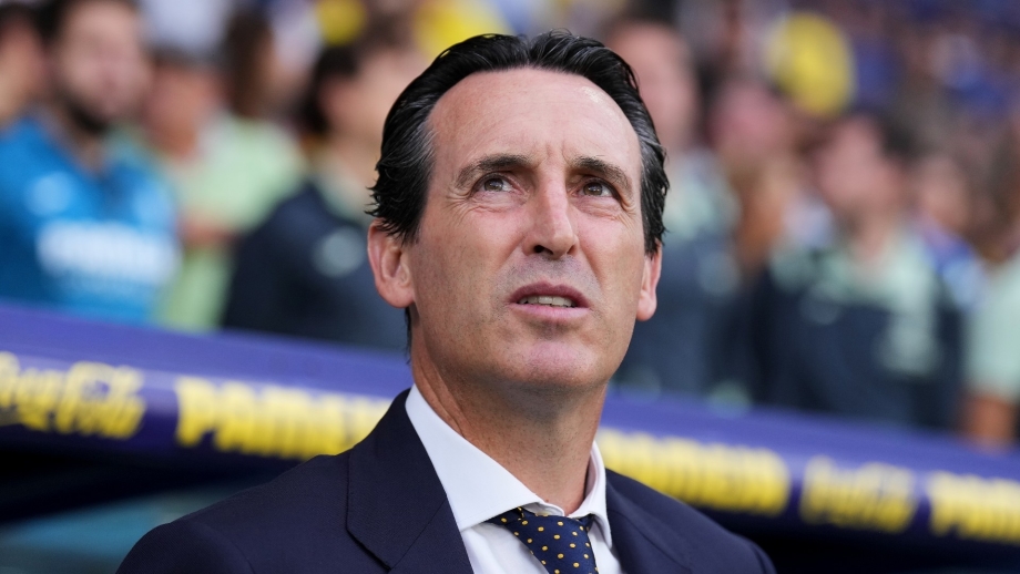 Unai Emery so sánh Liverpool dưới thời Jurgen Klopp và Arne Slot