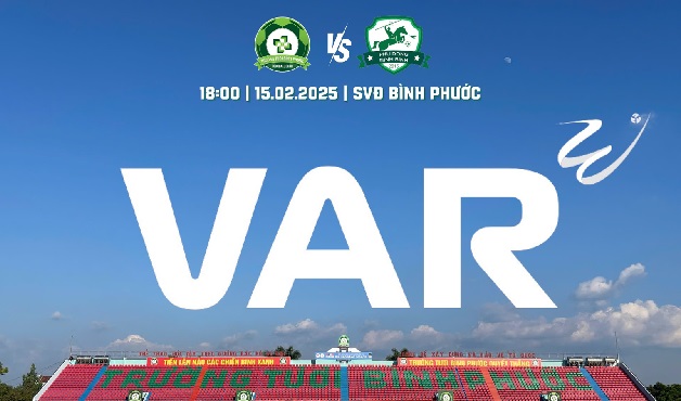 VAR lần đầu xuất hiện ở giải Hạng Nhất Quốc gia