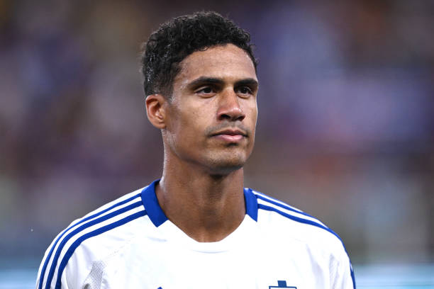 Varane bất ngờ với quyết định của Rashford