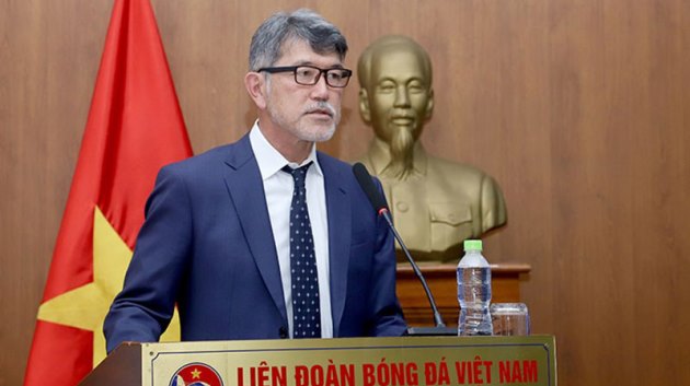 VFF gia hạn hợp đồng với Giám đốc kỹ thuật Koshida Takeshi
