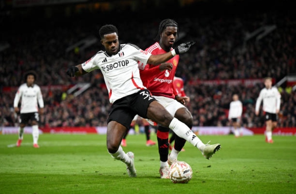 "Viên ngọc thô" khiến CĐV Man United phát cuồng