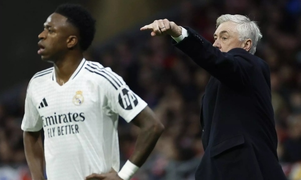 Villarreal vs Real Madrid: Ancelotti chỉ trích sâu cay; 'Công thức' bắn hạ Kền kền
