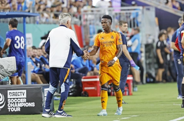 Vinicius phá vỡ im lặng về tin đồn đến Ả Rập Saudi