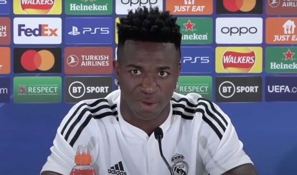 Vinicius tự tay chấm dứt giấc mơ 200 triệu bảng của Saudi Pro League