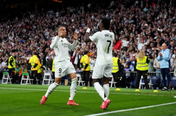 Vinicius và Mbappe cùng tỏa sáng, Real tiếp tục phả hơi nóng vào Barca
