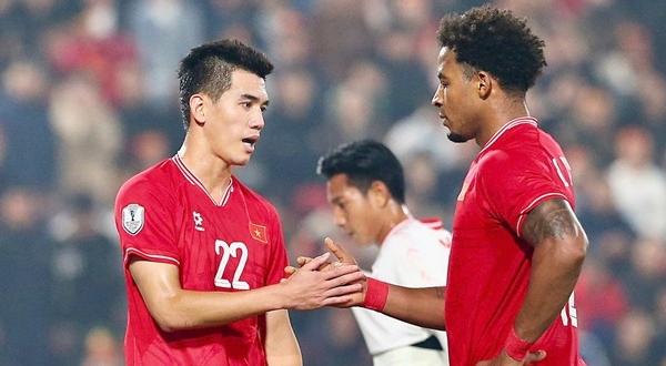 "Với Xuân Son, ĐT Việt Nam sẽ có nhiều phương án hơn ở trận gặp Singapore"