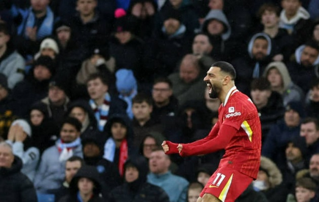 "Vua Ai Cập" nhấn chìm Man City, Liverpool tiến gần hơn đến chức vô địch