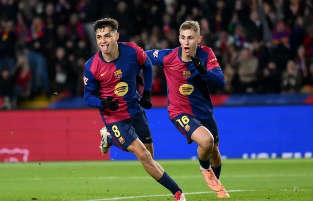 Vượt mặt Arsenal, Barcelona lập thống kê ấn tượng
