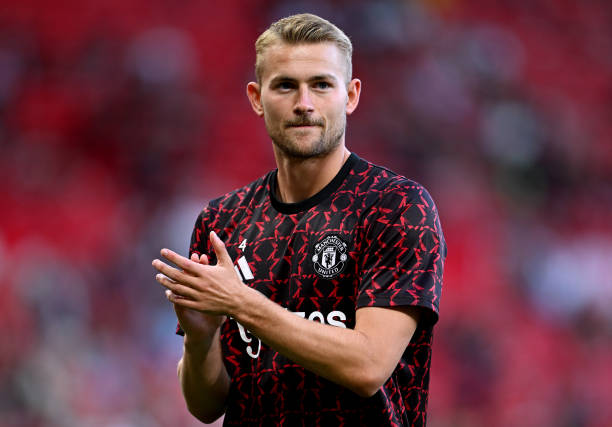 Wes Brown dự đoán thời điểm De Ligt bùng nổ ở MU