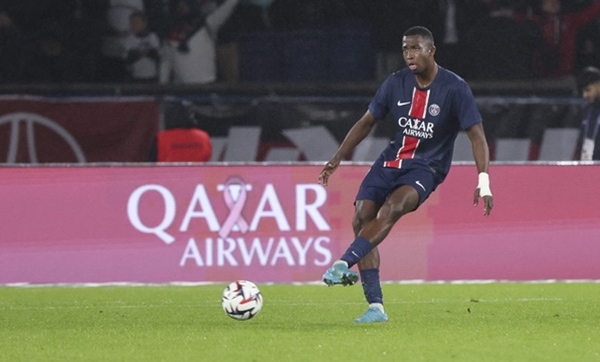 Willian Pacho: Từ Bundesliga đến trụ cột tương lai của PSG