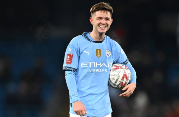 Xabi Alonso chèo kéo, Guardiola cần phải làm gì với James McAtee?