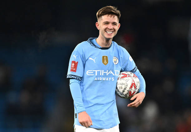 Xabi Alonso chèo kéo, Guardiola cần phải làm gì với James McAtee?