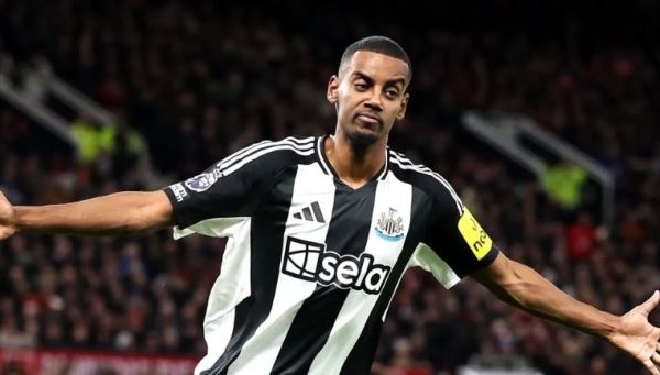 Xác nhận: Liverpool có động thái khôn ngoan với Isak