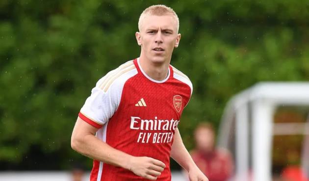 Xác nhận! Monaco đạt thỏa thuận chiêu mộ cựu tiền đạo Arsenal