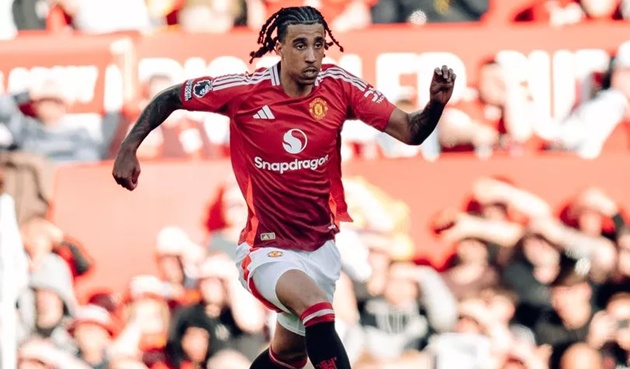 Yoro mang đến những gì Man Utd mong đợi