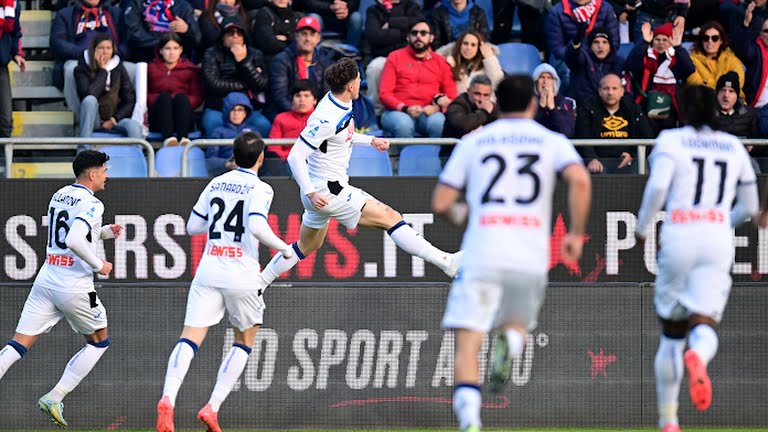 Zaniolo thành người hùng, Atalanta giữ vững ngôi đầu bảng