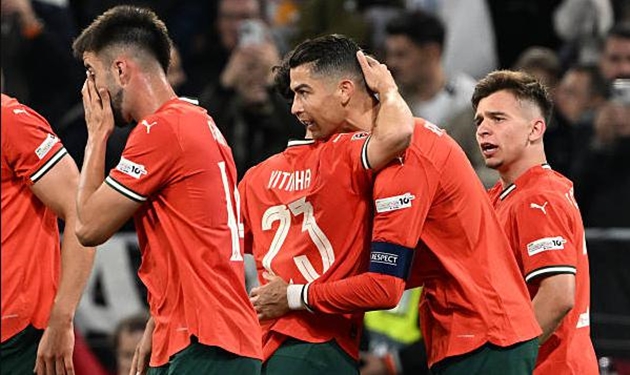 Đức 1-2 Bồ Đào Nha: Ronaldo tỏa sáng; Sự xuất sắc của Ter Stegen
