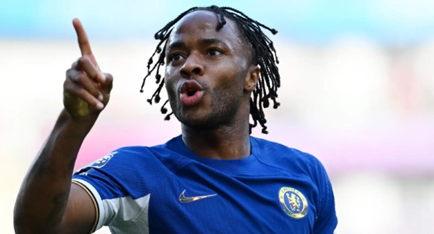 Bế tắc ở Arsenal và Chelsea, còn ông lớn nào dám đặt cược vào Sterling?