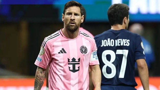 Bị chế nhạo, suýt choảng đồng đội cũ: Messi bất lực trong ngày PSG 'nghiền nát' Inter Miami