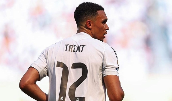 CĐV Real chê Alexander-Arnold, thừa nhận hiểu cảm giác của Liverpool