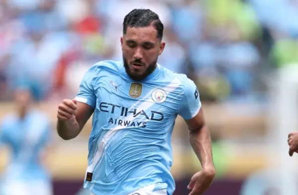 CĐV Man City còn nhiều e ngại sau trận ra mắt của Rayan Cherki tại Club World Cup