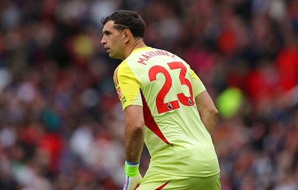 Chelsea tăng tốc vụ Emiliano Martinez để gia cố khung gỗ