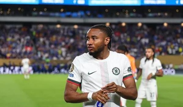 Có Joao Pedro, Chelsea rao bán Nkunku cho MU, Arsenal, Tottenham