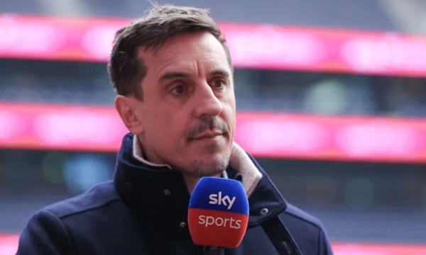 Gary Neville chỉ đích danh 4 sao MU phải rời đi ngay hè 2025