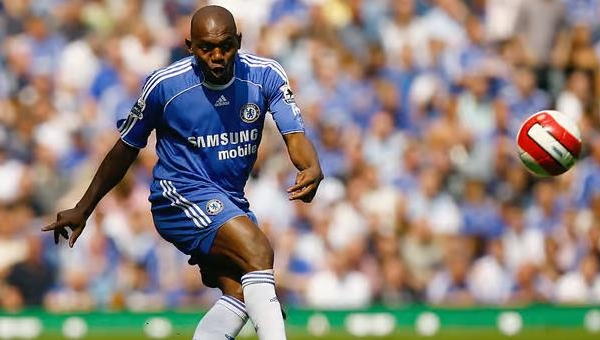 Geremi bị cấm tham gia bóng đá 5 năm sau xung đột với Eto'o tại CAN 2023
