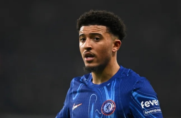 Sancho đạt thỏa thuận cá nhân với Napoli, MU chốt giá bán