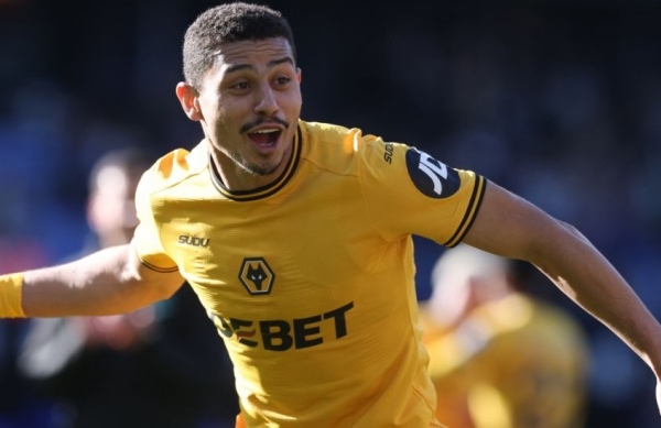 Andre lọt tầm ngắm Juventus nếu Douglas Luiz ra đi