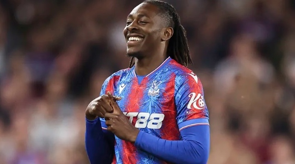 Arsenal hy sinh sao trẻ, quyết giật Eze khỏi tay Liverpool